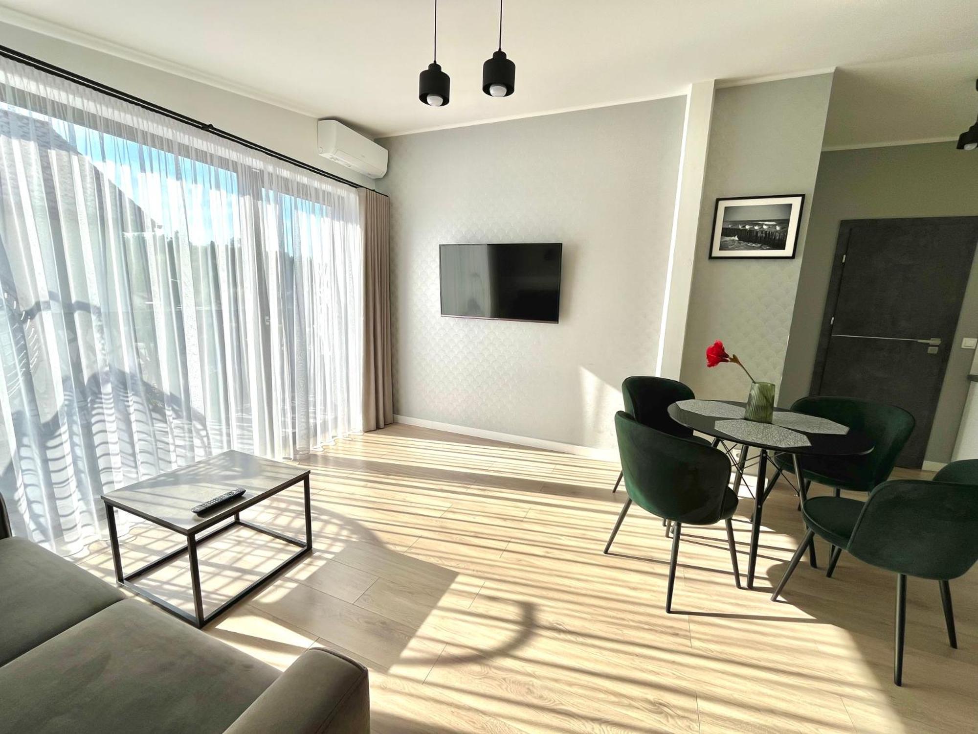 Apartamenty Blast Nad Morzem Chłopy Buitenkant foto